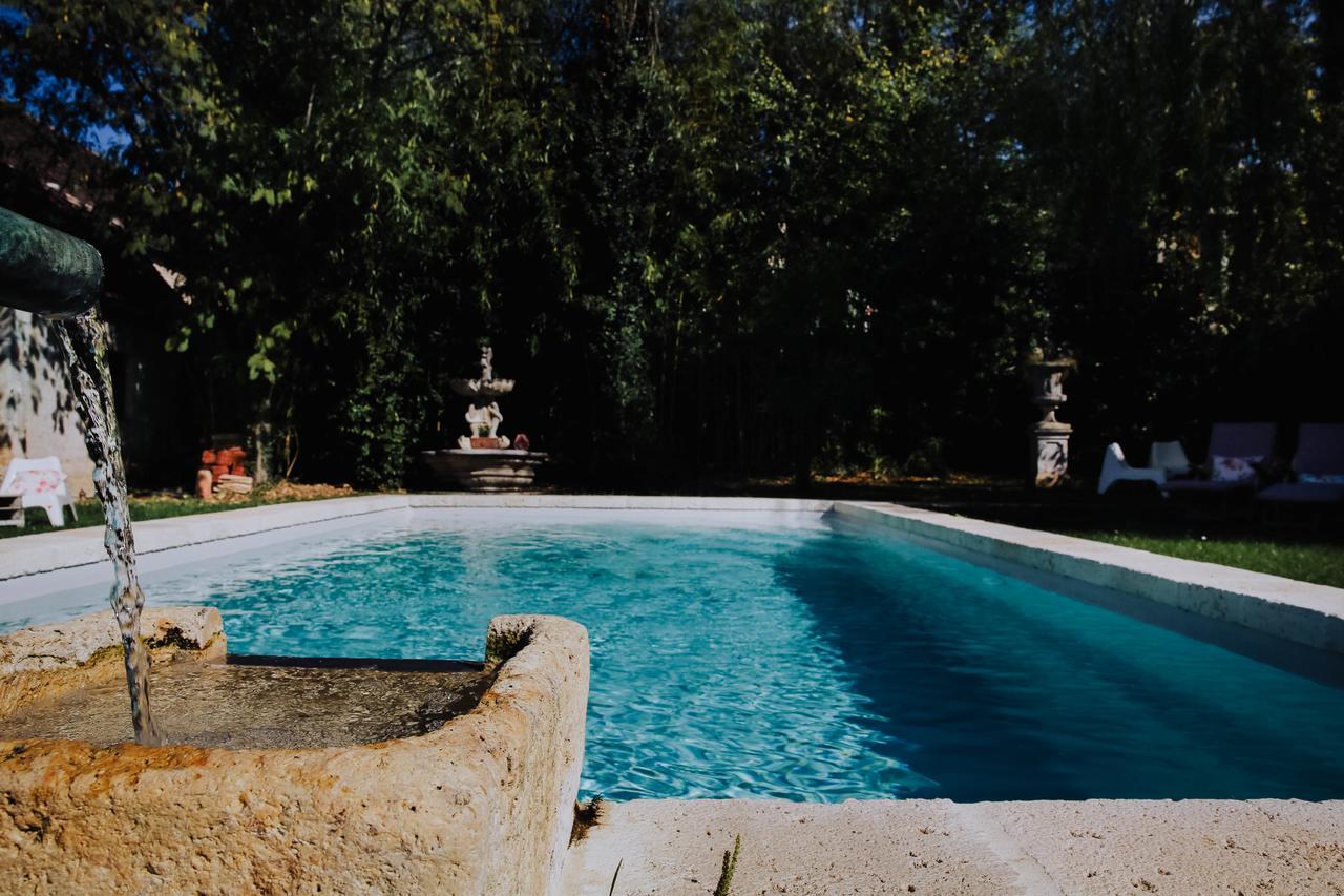 La Maison Bleue Villeréal Екстериор снимка