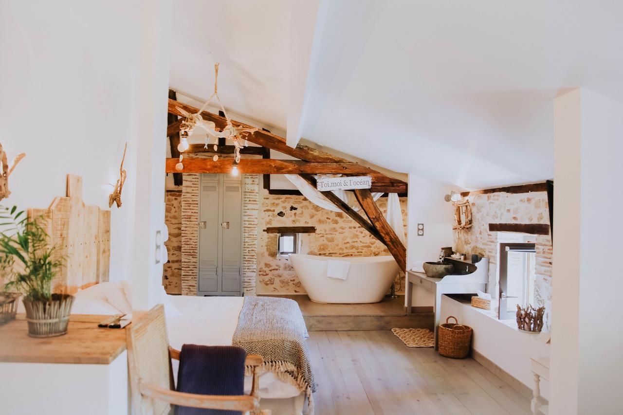 La Maison Bleue Villeréal Екстериор снимка
