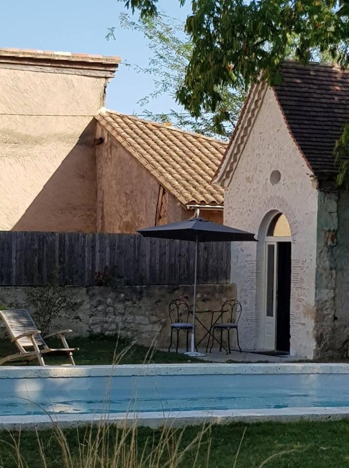 La Maison Bleue Villeréal Екстериор снимка